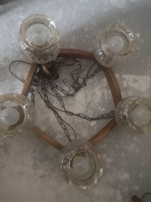Dębowy żyrandol sprzedam