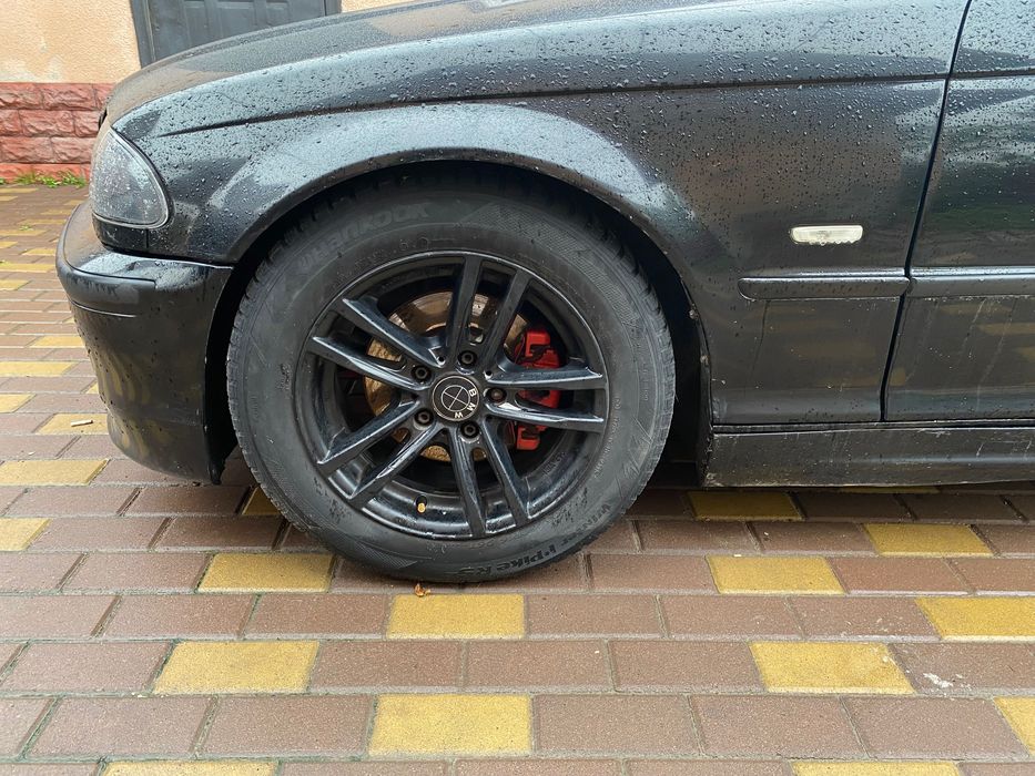 Автомобіль bmw e46