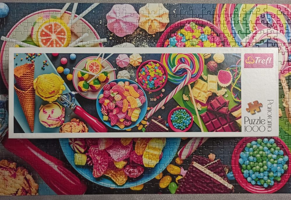 Puzzle trefl 1000 kolorowe słodycze kompletne