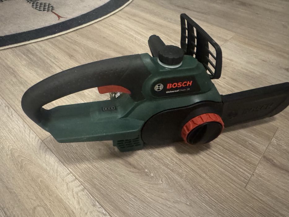 Piła Bosch EasyChain 18V-15-7 z akumulatorem