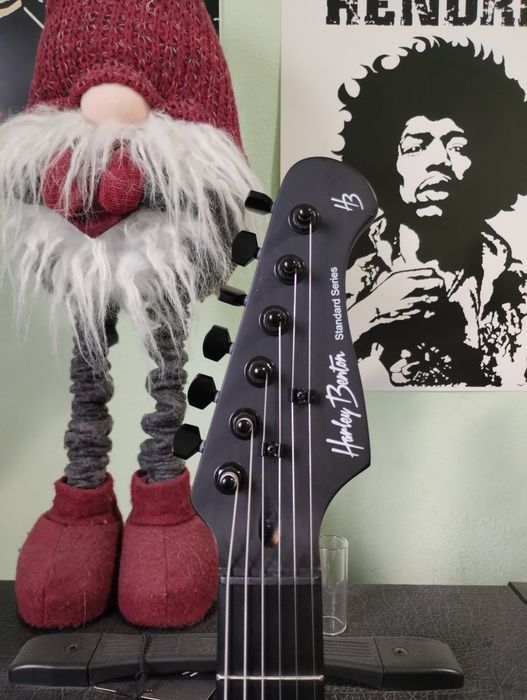 Harley Benton ST-20 HSS + комплект