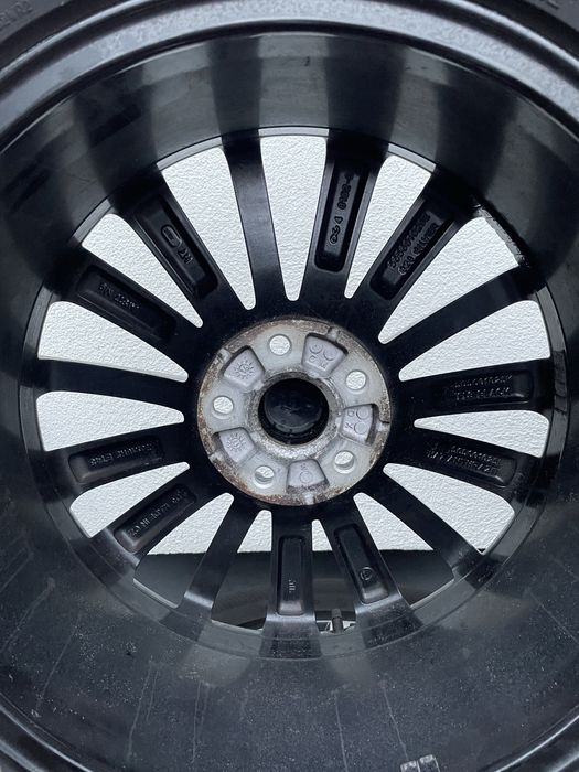 Oryginalne felgi Skoda 18 5x112 ” + opony zimowe Kodiaq/Karoq