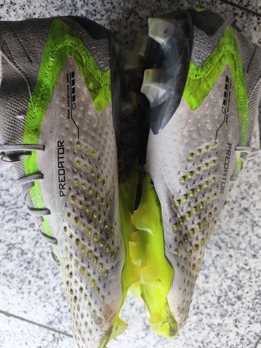Chuteira Adidas Predator Accuracy.1 AG Ftwr