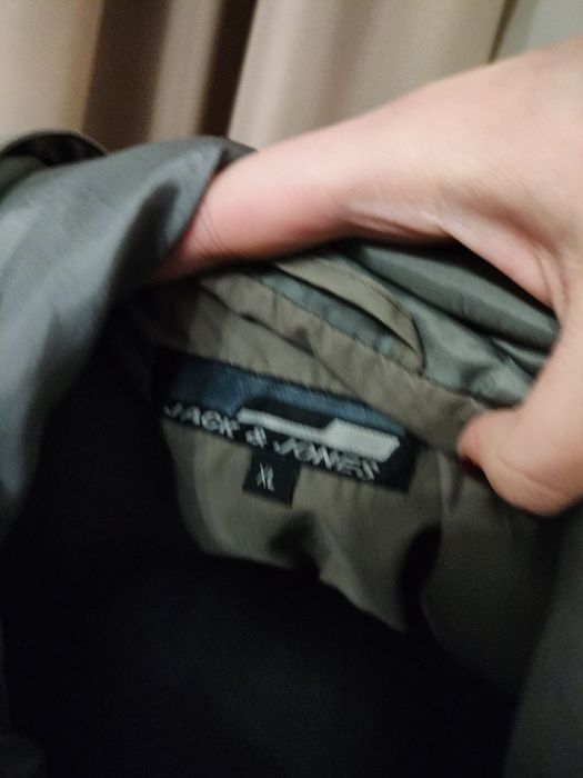 Zielona męska kurtka przejściowa z kapturem XL