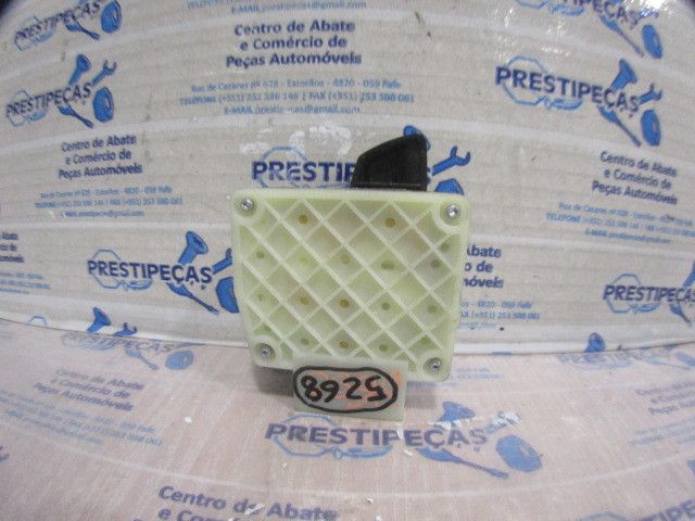 Botão / interruptor regulação de bancos BMW 5 Touring (F11)