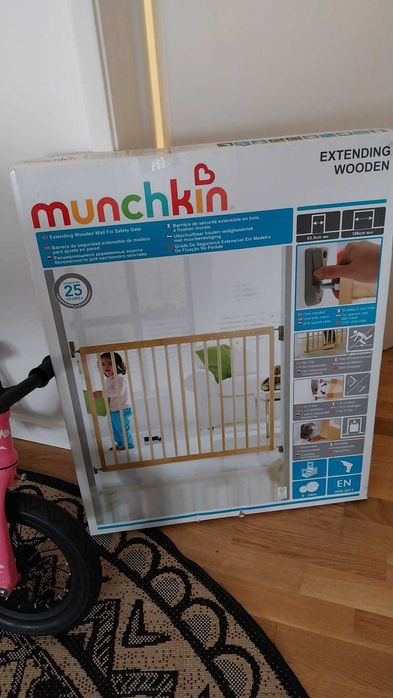 Barreira de segurança para crianças (porta e escadas) MUNCHKIN