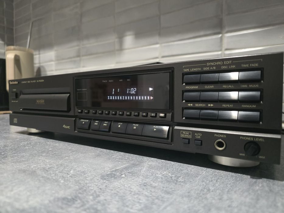Technics CD SL-PG420A + pilot