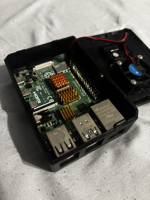Raspberry Pi 4B 8GB RAM + obudowa LABISTS + wentylator