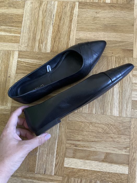 Czarne skórzane baleriny Lasocki, piękne.