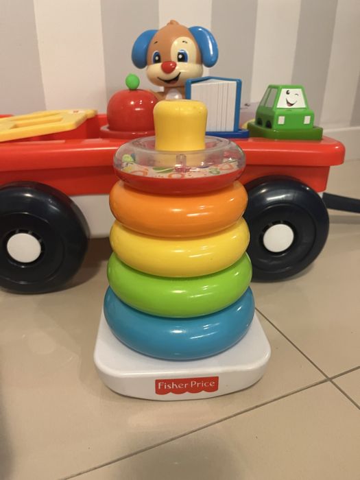 Zestaw zabawek dla maluszka