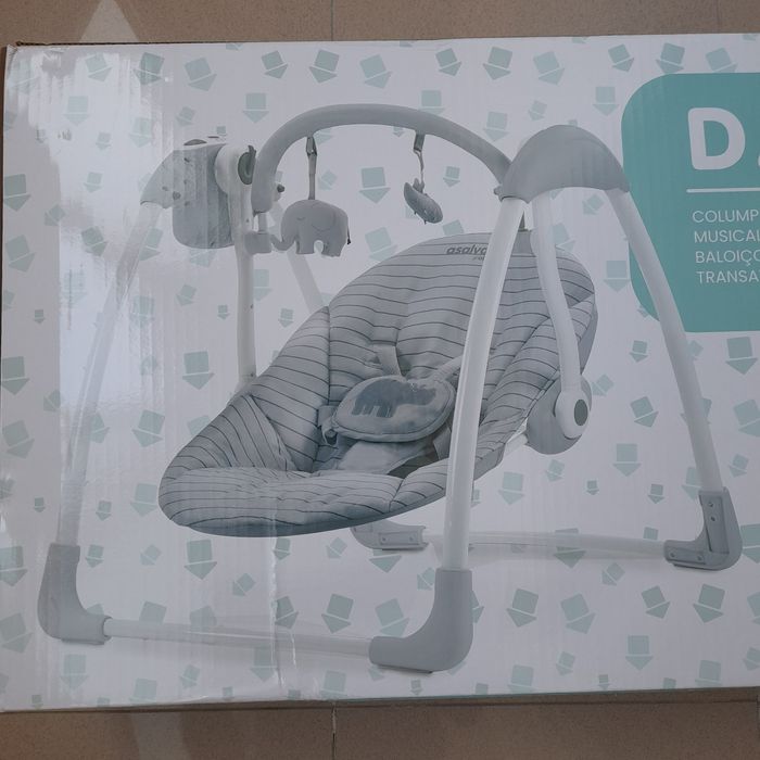 Baloiço Música Daddy oferta Natal