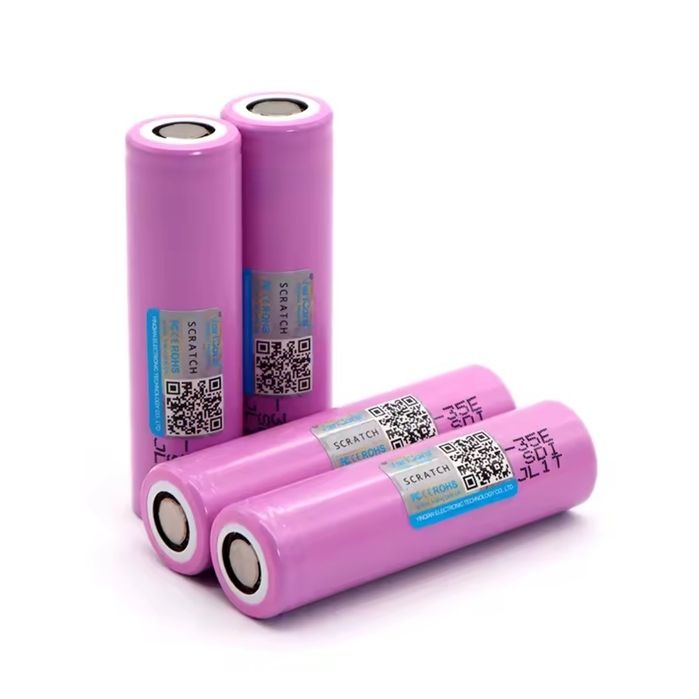 Акумулятор 18650 VariCore 3500mAh Li-ion battery 3.7C