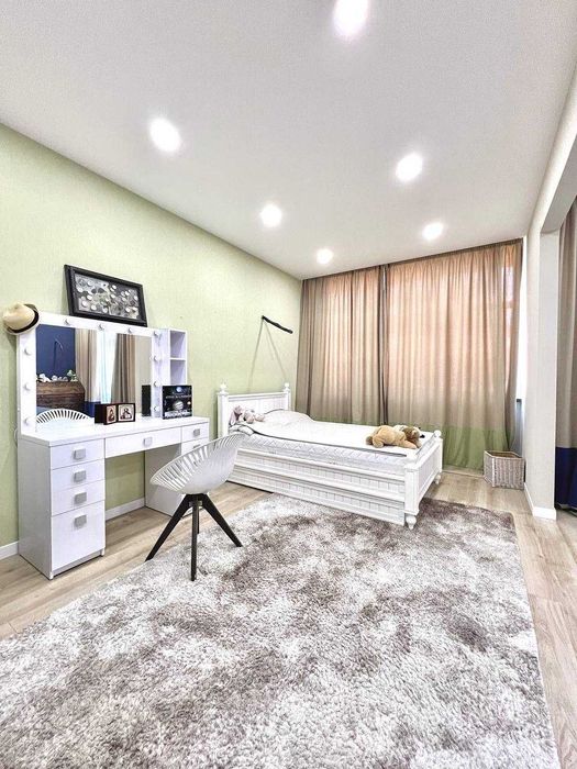 Дом в городе Таунхаус 200 м2 Автономное отопление Новый ремонт