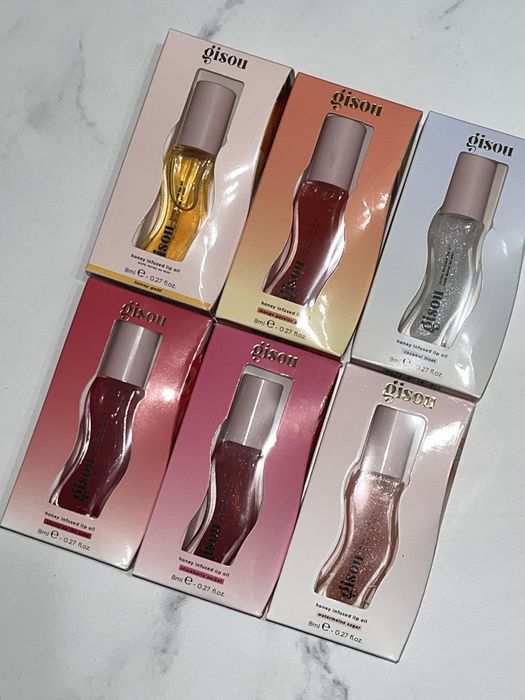 Блиск-масло для губ Gisou Honey Infused Lip Oil