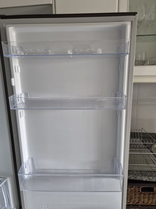 Frigorífico Combinado Hisense Cromado