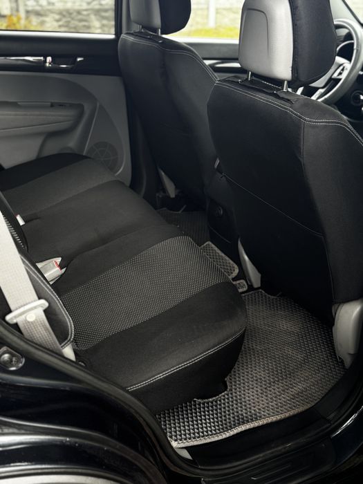 Продам Kia Sorento