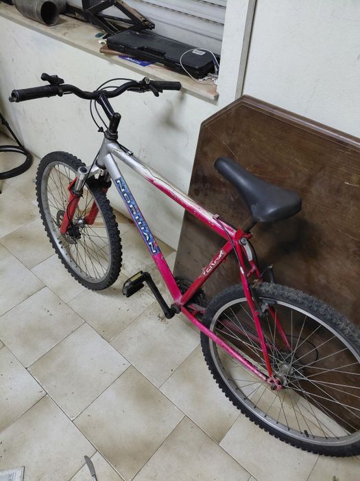 Bicicleta de rapaz pronta a circular Roda:26 60€