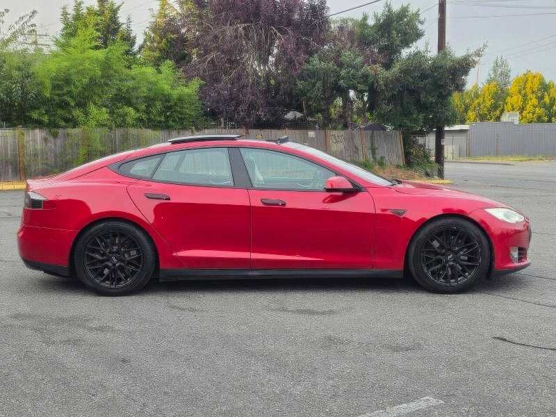 2013 Tesla Model S