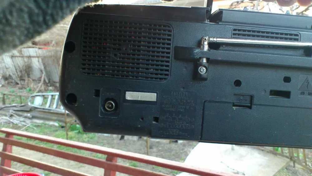 Магнитофон PANASONIC RX-FT600. Сингапур.Редкая модель Б/У.