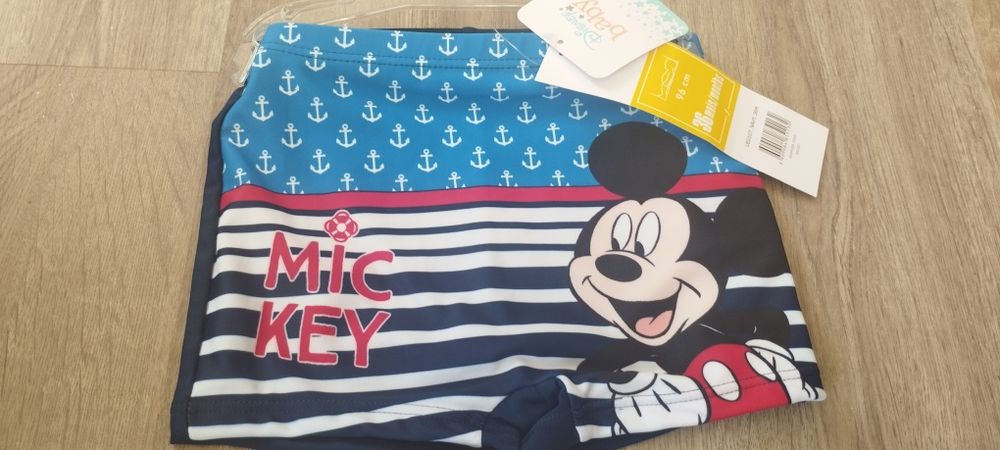 Calções de banho do Mickey menino novos