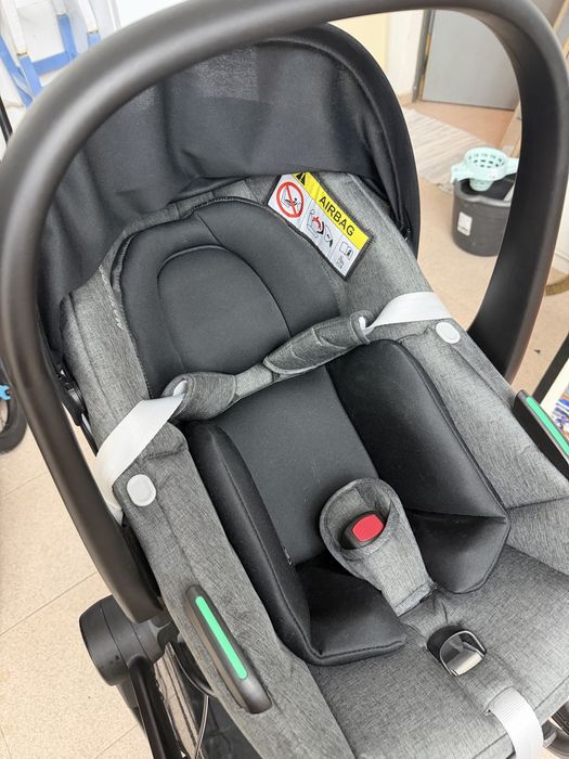 Carrinho bebe maxi cosi novo