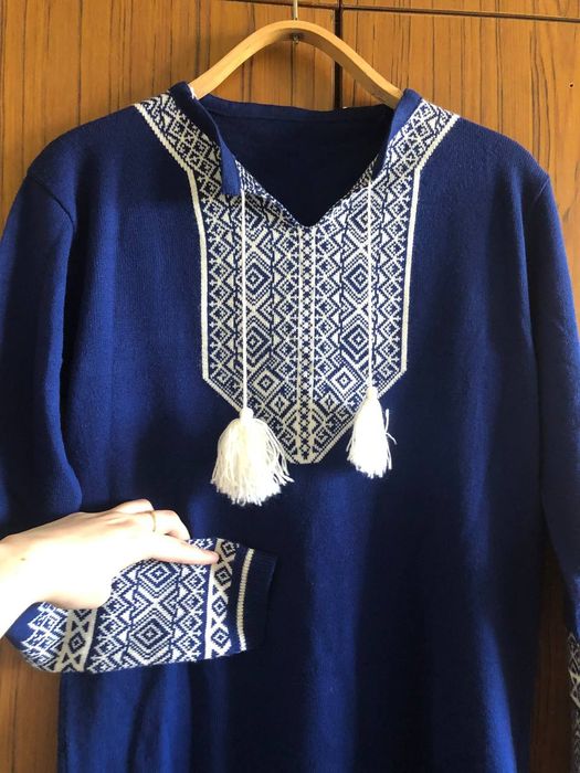 Вишиванка женская S розмір, сукня-туніка,вишите синє  плаття  42-44 р.