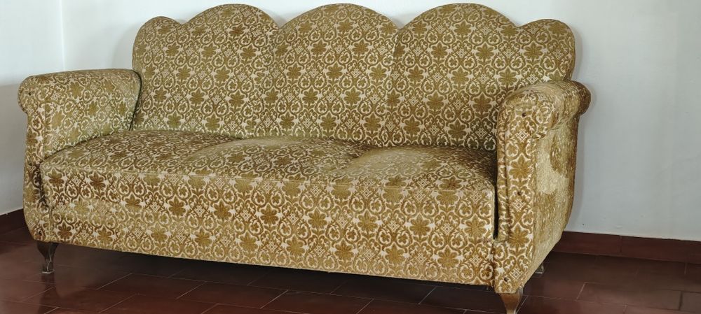 Sofá Vintage Clássico de 3 Lugares