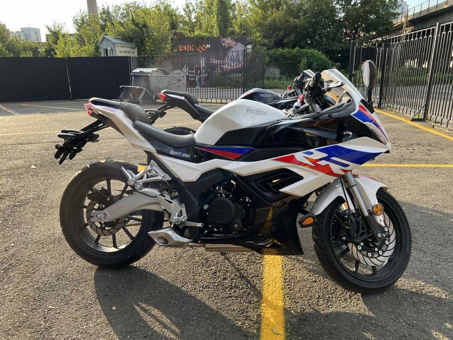 Подарунок!+ New 2024 Мотоцикл RIDER (BMW) RR 250 CR6