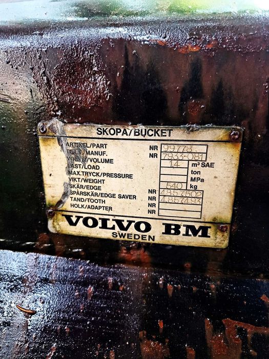 Łyżka Volvo do ładowarki – 2,30 m, mocowanie BM