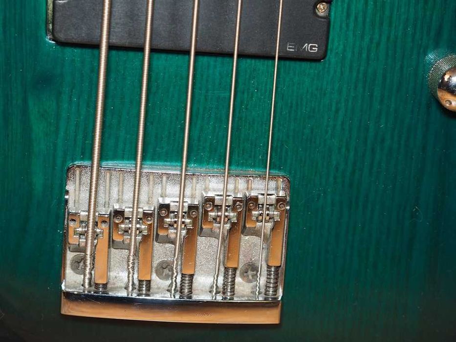 gitara basowa 5-strunowa Kamecki Custom Professional