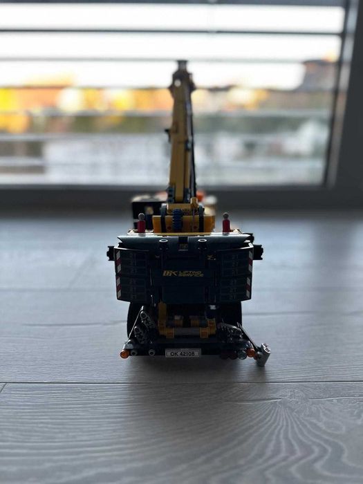 Lego Technic klocki Żuraw Samochodowy