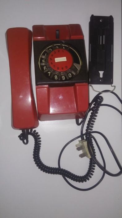 Telefon Bratek sprawny