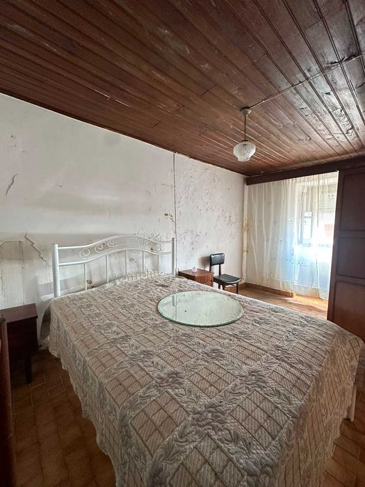 Oportunidade no Centro de Alguber/Cadaval: Moradia 140m² (70+70m²)