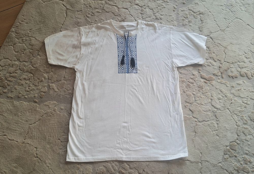 Вишиванка футболка на 13 років