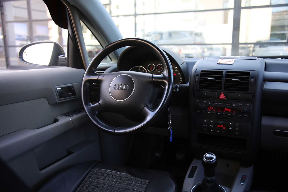Продам Audi A2 2002