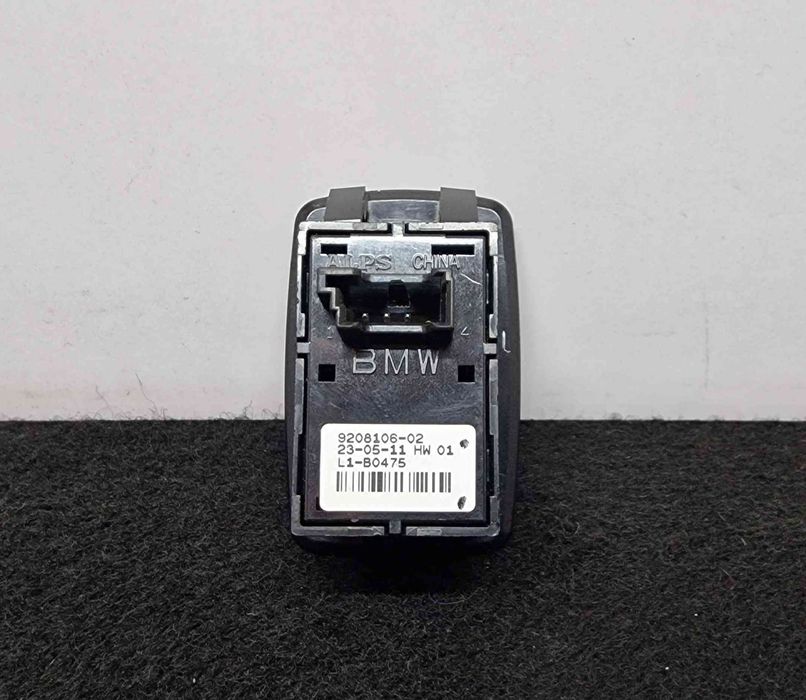 Comando / Botão / Interruptor Vidros Trás Direito 9208106-02 - BMW 1