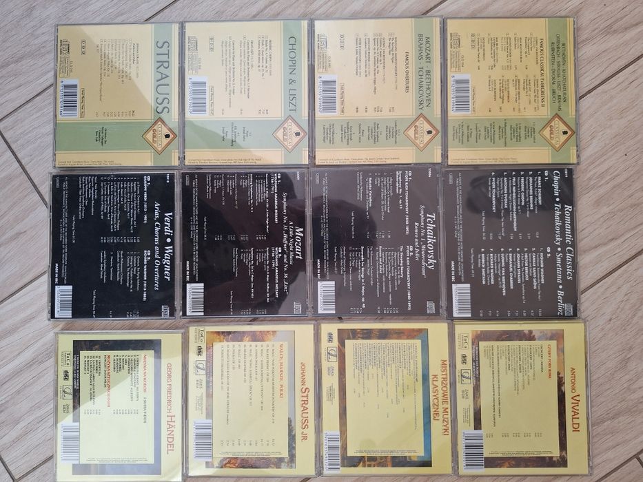 Класична музика на фіpміних та ліцензійнихСD