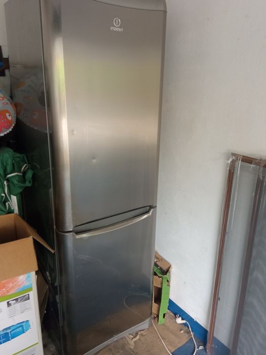 Lodówka  Indesit