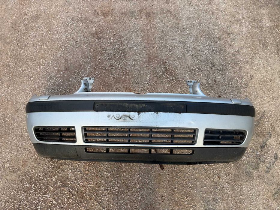 Peças Golf IV 1.4 90 cv desde 25 € — portas, capô e para-choques
