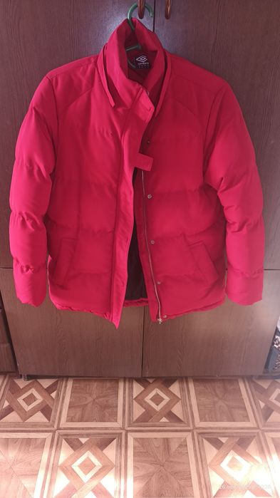 Куртка тепла жіноча розмір М