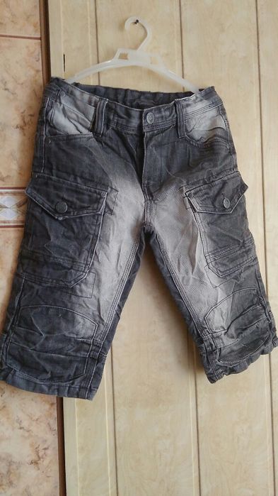 Spodnie krótkie chłopięce, rozm. 140