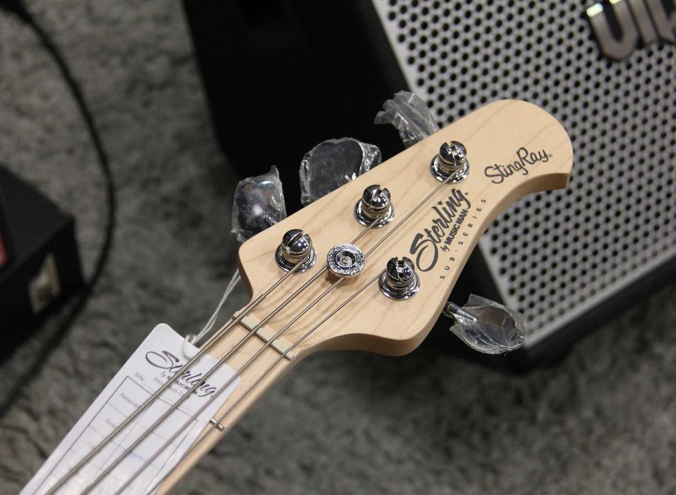 Gitara basowa Sterling by Music Man Ray 4 MG - nowa / mała wada kosmetyczna!