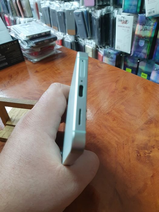 Samsung S25 12/512