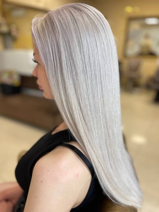 Стрижка ,Фарбування ,Кератин ,Ботокс ,Аір Тач ,Шатуш ,Балаяж