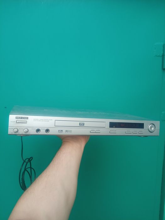 DVD програвач RedStar