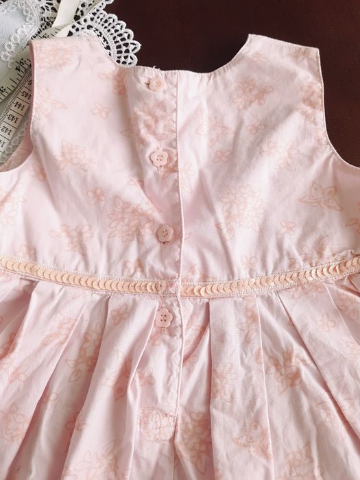 Śliczna letnia bawełniana sukienka roz. 92