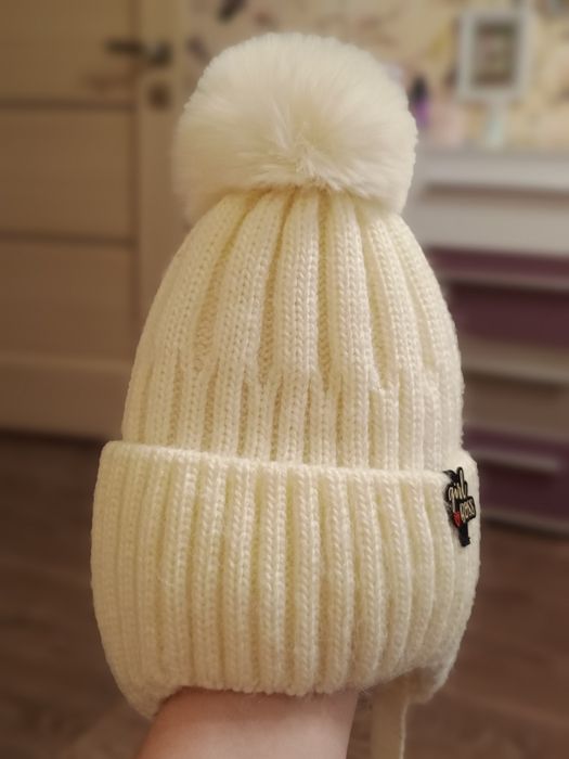 Шапка на дівчинку / розмір 50-52