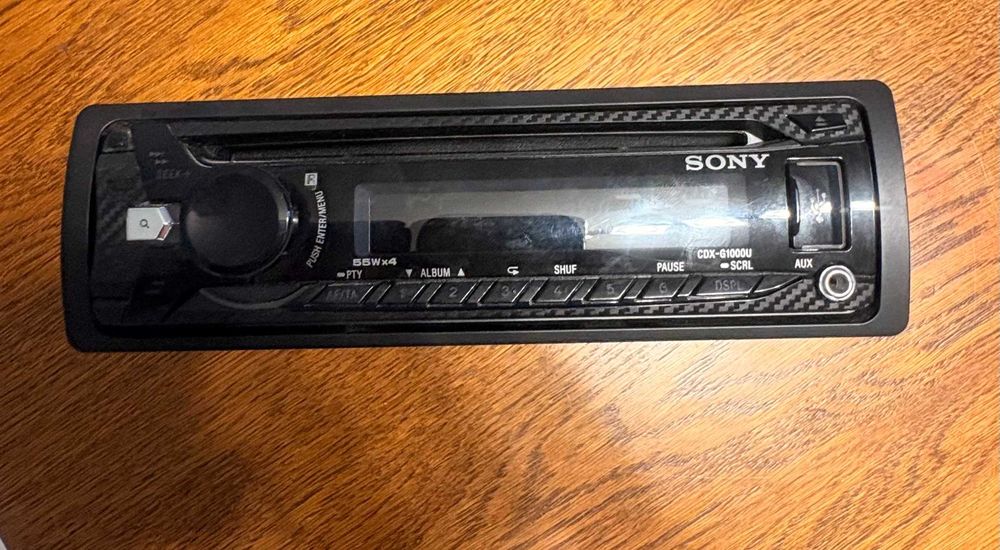 Radio Sony CDX-G1000U CD/USB/AUX