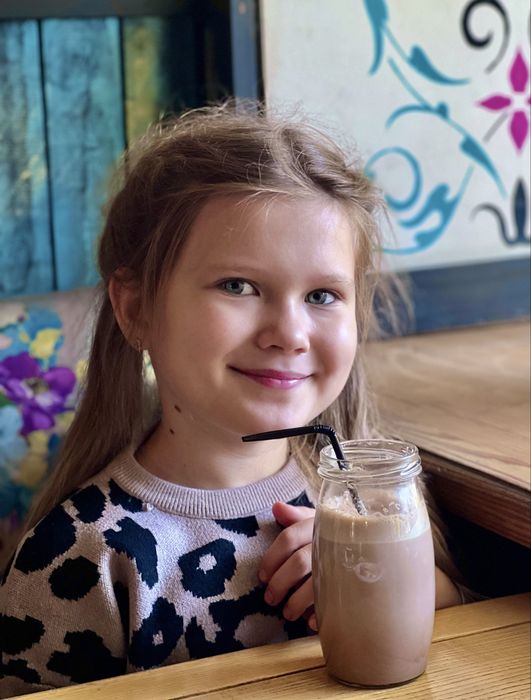 Красивий светр леопардового принту