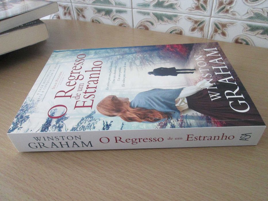 O Regresso de Um Estranho de Winston Graham (Oferta portes)